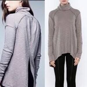 Free People We the Free Top Tara‎ Split Back Turtleneck Oversized Woman's XS